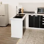 Δωμάτια σε οικογενειακή κατοικία Kemptencityhost *
